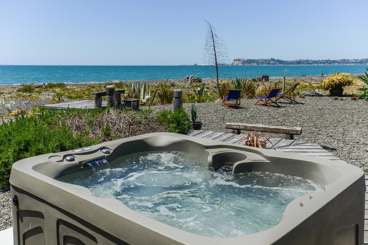 נאפייר Absolute Beachfront B&B מראה חיצוני תמונה